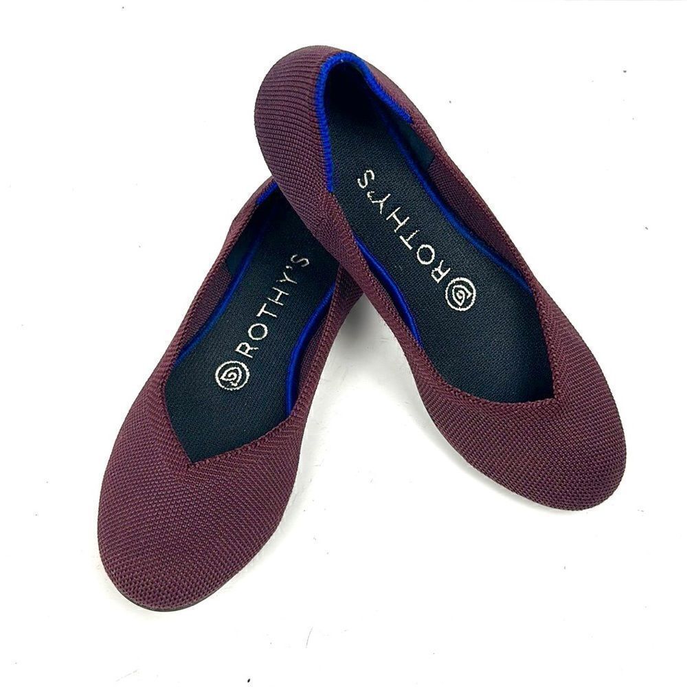 Rothy's The Flat Ballet Shoes
Burgundy Round Toe Retired Color Size 6